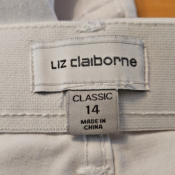 Liz Claiborne Classic Sz‎ 14 Stretch White Cropped Jeans - Picture 7 of 9
